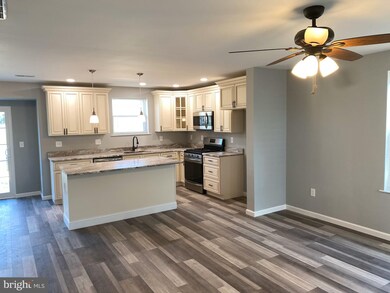 14 Bosworth Ln, Willingboro, NJ 08046 - photo 5