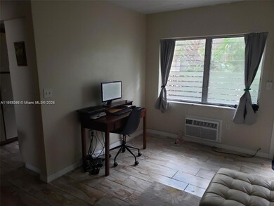 8040 Tatum Waterway Dr unit 7, Miami Beach, FL 33141 - photo 7