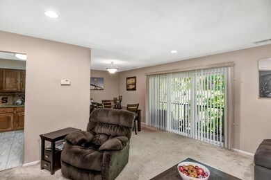 04-Living Room - Copy - Copy
