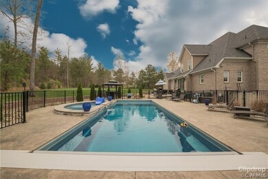 12707 Dell Hill Ct, Chester, VA 23831 - photo 4