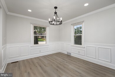 1281 E Derry Rd, Hershey, PA 17033 - photo 7