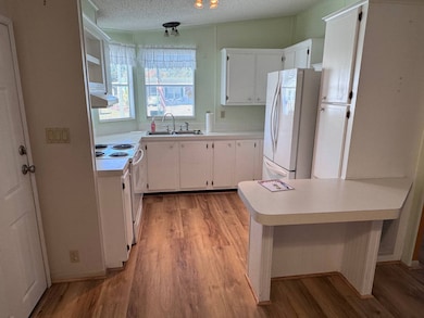 3048 Tuckahoe Ln, Deland, FL 32724 - photo 5