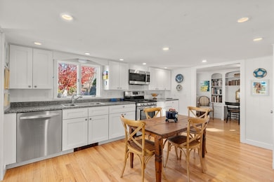 20 Haskell St, Gloucester, MA 01930 - photo 6