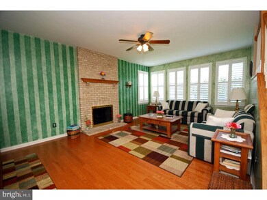 28 Pemberton Ln, East Windsor, NJ 08520 - photo 4