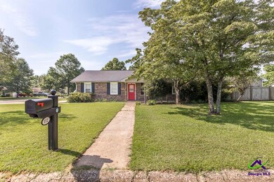 112 Woodcarver Trail, Warner Robins, GA 31093 - photo 3