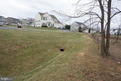 577 Bentley Dr, Inwood, WV 25428 - photo 7