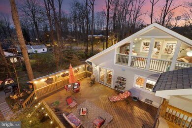 6417 Crosswoods Dr, Falls Church, VA 22044 - photo 2