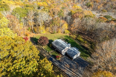 119 Rattlesnake Ledge Rd, Salem, CT 06420 - photo 2