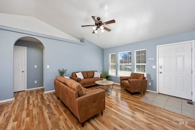 1016 Arrow Wood Ct, Twin Falls, ID 83301 - photo 2