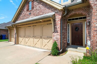 4528 S Sycamore Ave, Broken Arrow, OK 74011 - photo 4