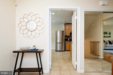 10246 Arizona Cir, Bethesda, MD 20817 - photo 6