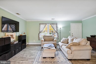 6595 Streamwood Ct, Sykesville, MD 21784 - photo 3