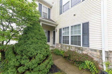 7 Cobblestone Dr, Easton, PA 18045 - photo 3