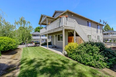 628 Valley Heart Ln, Central Point, OR 97502 - photo 5