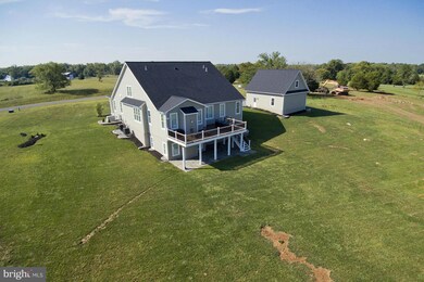 220 Lindbergh Way, Summit Point, WV 25446 - photo 5