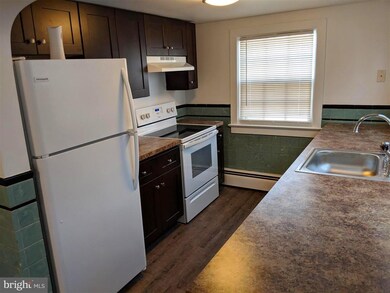 122 S Lippincott Ave, Maple Shade, NJ 08052 - photo 5