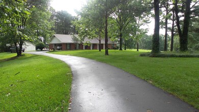 441 Welch Rd, Laurel, MS 39443 - photo 3