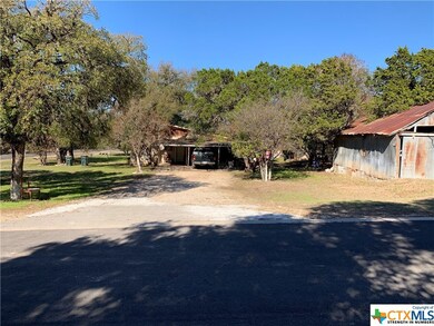 902 Columbia St, San Marcos, TX 78666 - photo 6