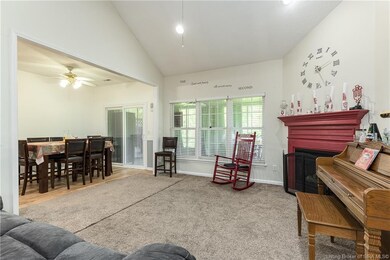 2402 Pickwick Ct, New Albany, IN 47150 - photo 3