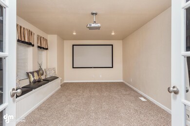 Media Room 5772-FULL