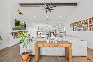 475 County Road 240, Gonzales, TX 78629 - photo 4