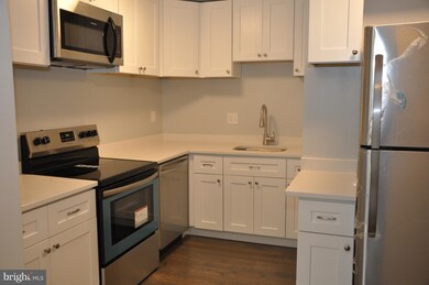 92 Daimler Dr unit 25, Capitol Heights, MD 20743 - photo 6