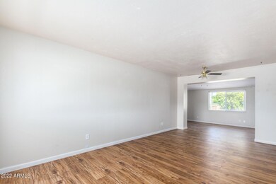 living view to az room