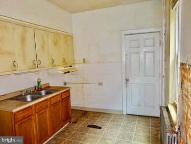 1029 Green St, Reading, PA 19604 - photo 6