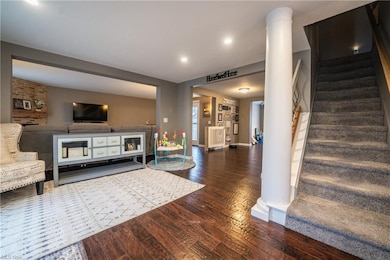 5541 E Lake Rd, Sheffield Lake, OH 44054 - photo 4