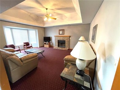 5870 Park St unit 1, Shawnee, KS 66216 - photo 2