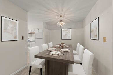 1938 Gresham Cir unit A, Wheaton, IL 60189 - photo 7