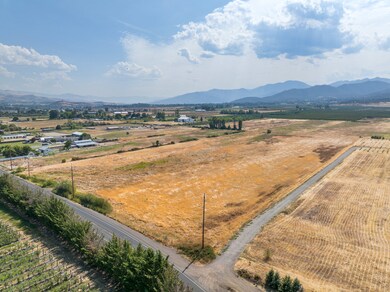 0 S Stage Rd unit 11572371, Medford, OR 97501 - photo 4