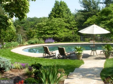 1006 Brooklandwood Rd, Lutherville Timonium, MD 21093 - photo 3