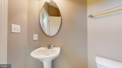 4503 Hidden Stream Ct, Owings Mills, MD 21117 - photo 6