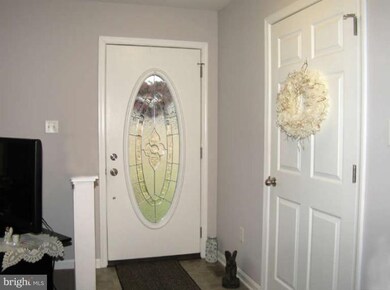 195 Three Mile Bank Ln, Edinburg, VA 22824 - photo 4