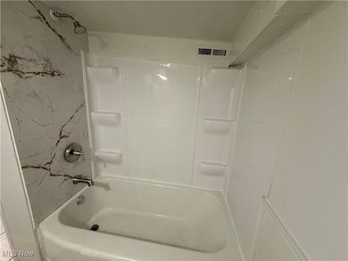 604 Crider Ave NE, New Philadelphia, OH 44663 - photo 7