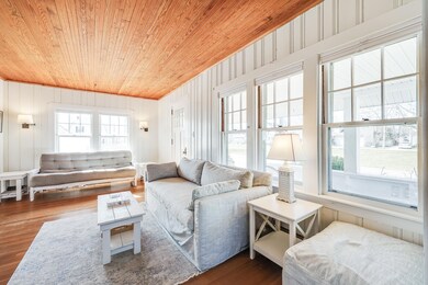 21 Worcester Ct, Falmouth, MA 02540 - photo 7