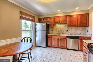 431 W Caracas Ave, Hershey, PA 17033 - photo 5