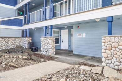 13-014 - 52 SE Hwy 101 Unit 110