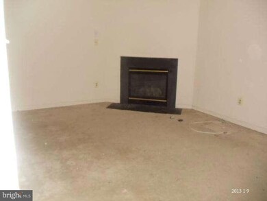 16402 Elysian Ln, Bowie, MD 20716 - photo 4