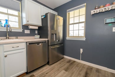 18520H Emerald Cir-08
