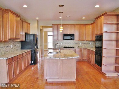 462 Harbor Side St, Woodbridge, VA 22191 - photo 3