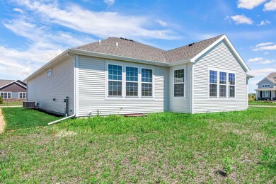 435 Peterson Trail, Oregon, WI 53575 - photo 6