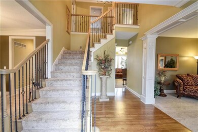 Hardwoods, Upgraded Trim