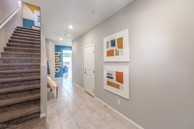MODEL PHOTO, ACTUAL HOME FINISHES MAY VARY.