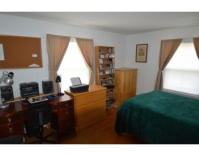 365 Ashburnham St, Fitchburg, MA 01420 - photo 4