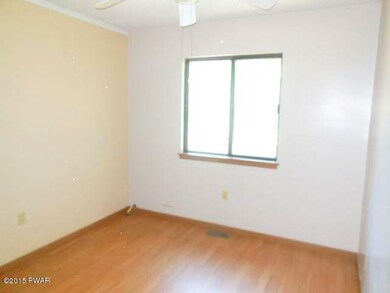 202 at the Falls, Bushkill, PA 18324 - photo 5