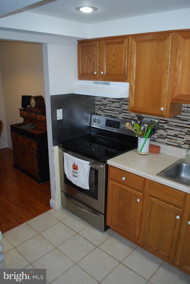 204 Arbour Ct, North Wales, PA 19454 - photo 6