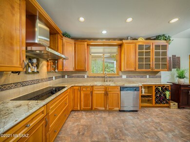 Light and Bright Kitchen