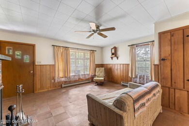 617 George Place, Bushkill, PA 18324 - photo 4